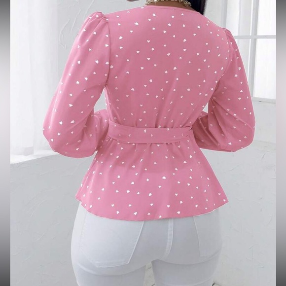 Hearts print belted peplum blouse - Picture 2 of 16